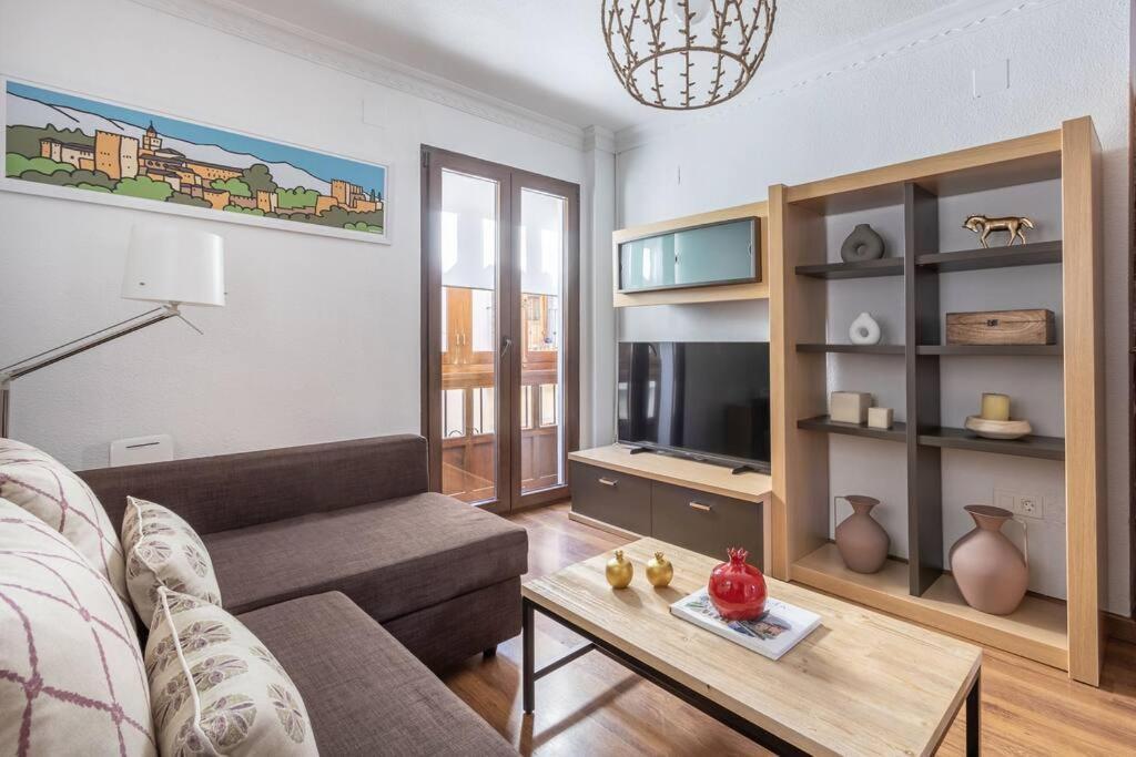 Apartamento Con Terraza A 4 Minutos De La Catedral 그라나다 외부 사진