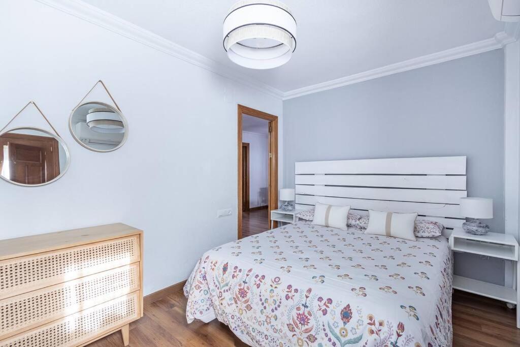 Apartamento Con Terraza A 4 Minutos De La Catedral 그라나다 외부 사진